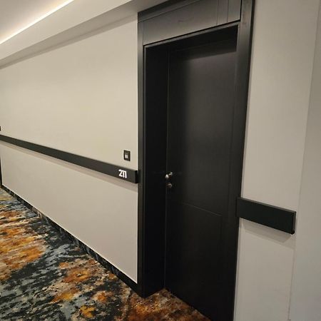 Hotel Carpe Diem Мостар Экстерьер фото
