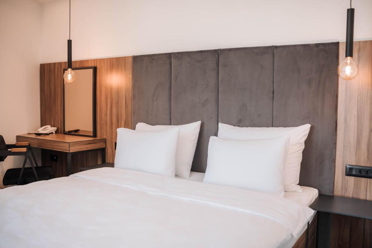 Hotel Carpe Diem Мостар Экстерьер фото