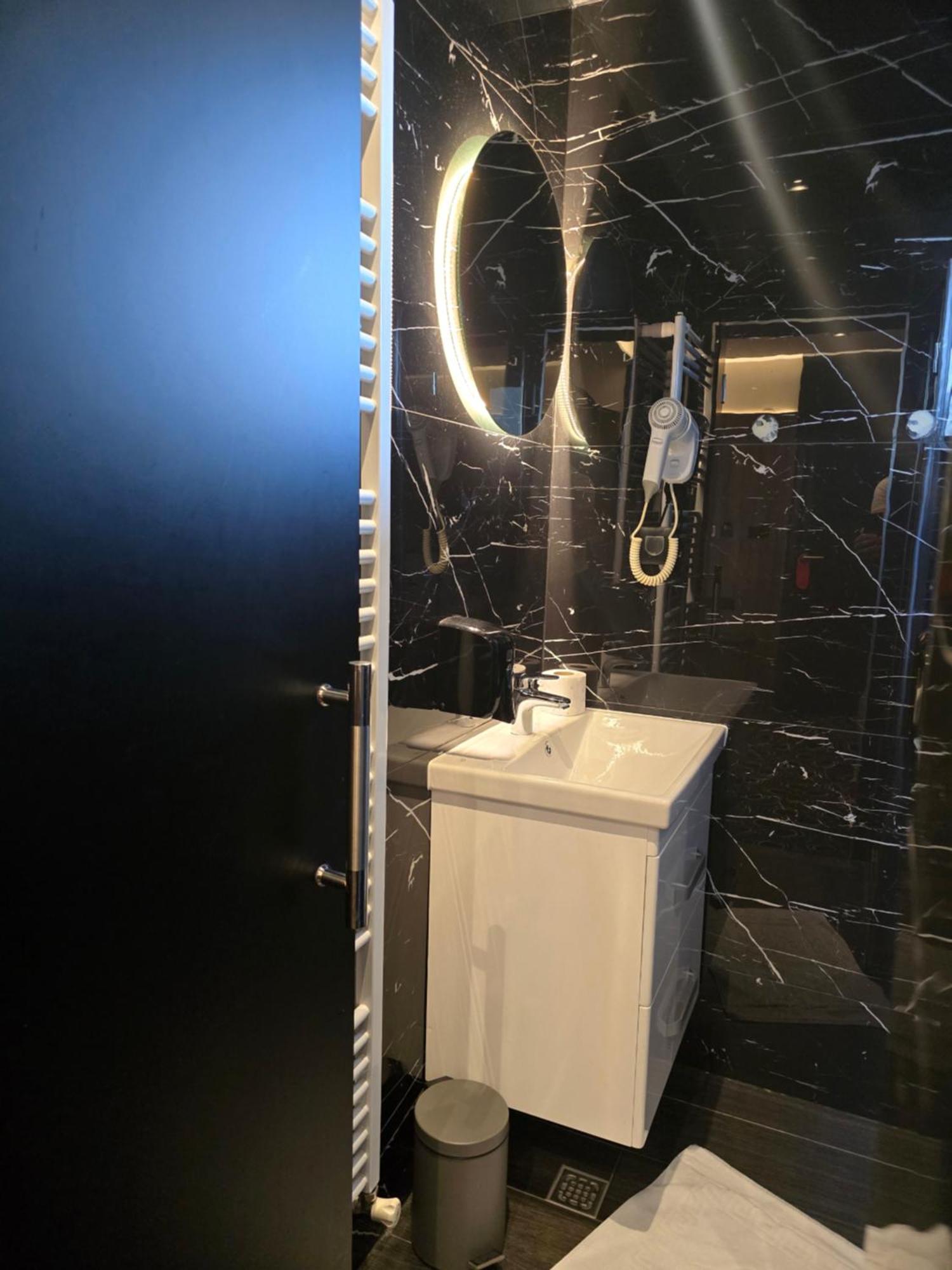 Hotel Carpe Diem Мостар Экстерьер фото