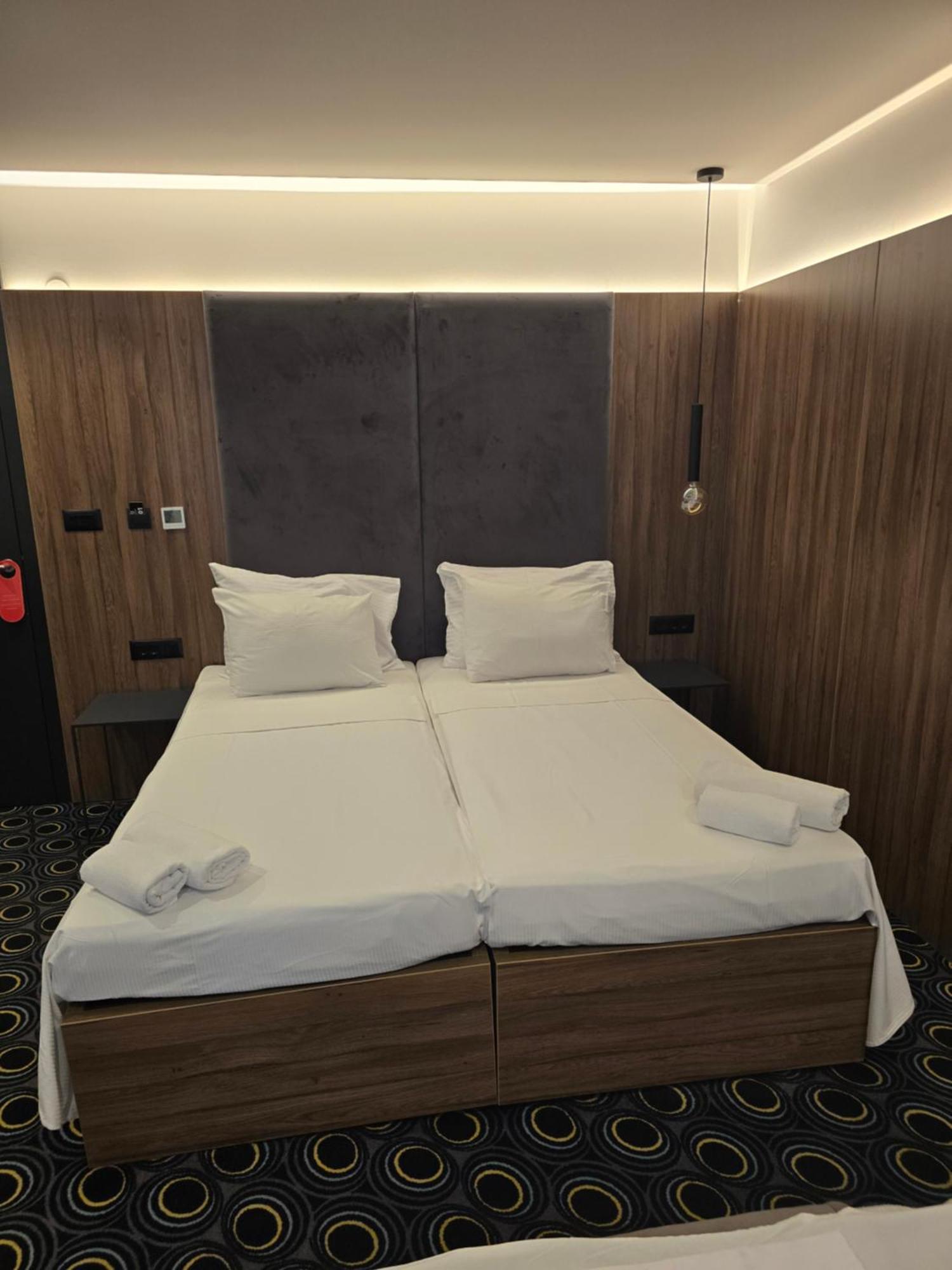 Hotel Carpe Diem Мостар Экстерьер фото