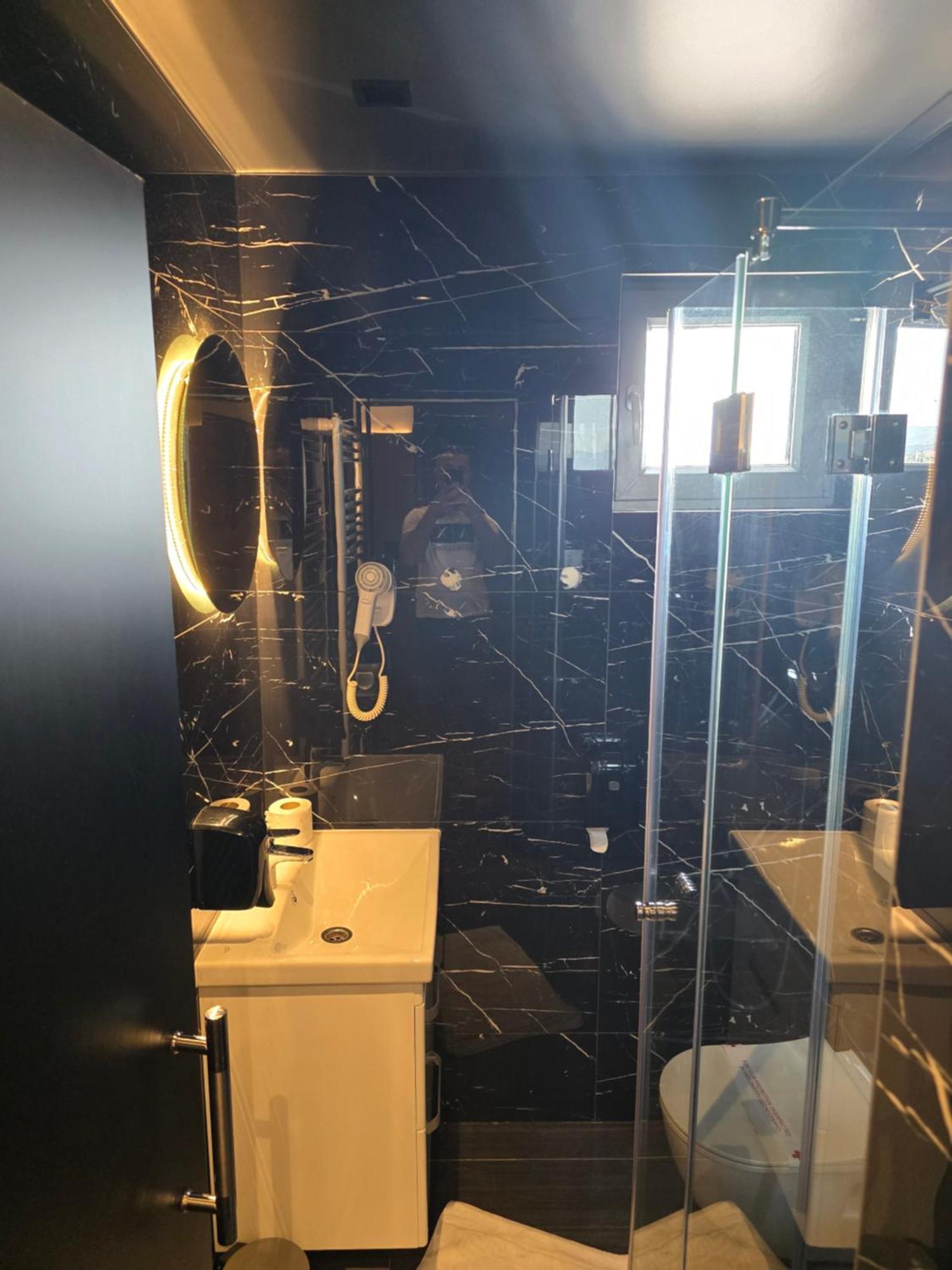 Hotel Carpe Diem Мостар Экстерьер фото